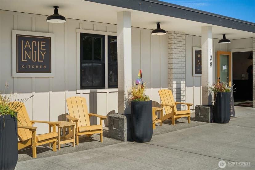 Property photo for 637 Arbor Crest, Langley photo 31