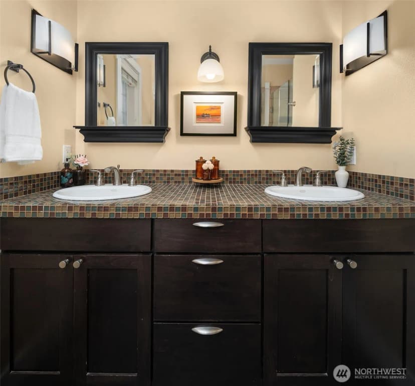 Property photo for 637 Arbor Crest, Langley photo 14