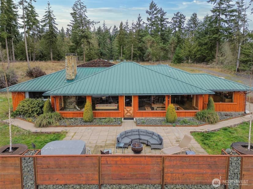 Property photo for 127 Lake Farm Road, Port Angeles photo 2