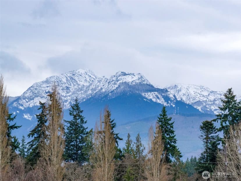 Property photo for 127 Lake Farm Road, Port Angeles photo 10