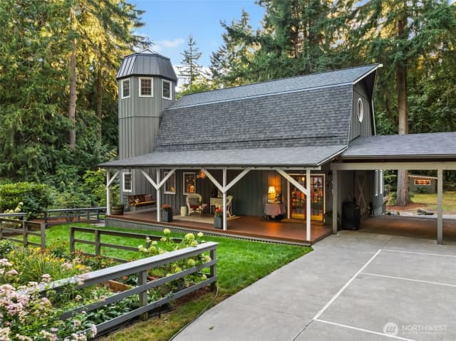 Property photo for 12490 Yellow Brick Road, Olalla photo 3