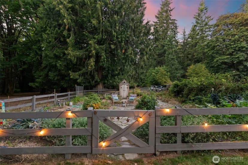 Property photo for 12490 Yellow Brick Road, Olalla photo 37