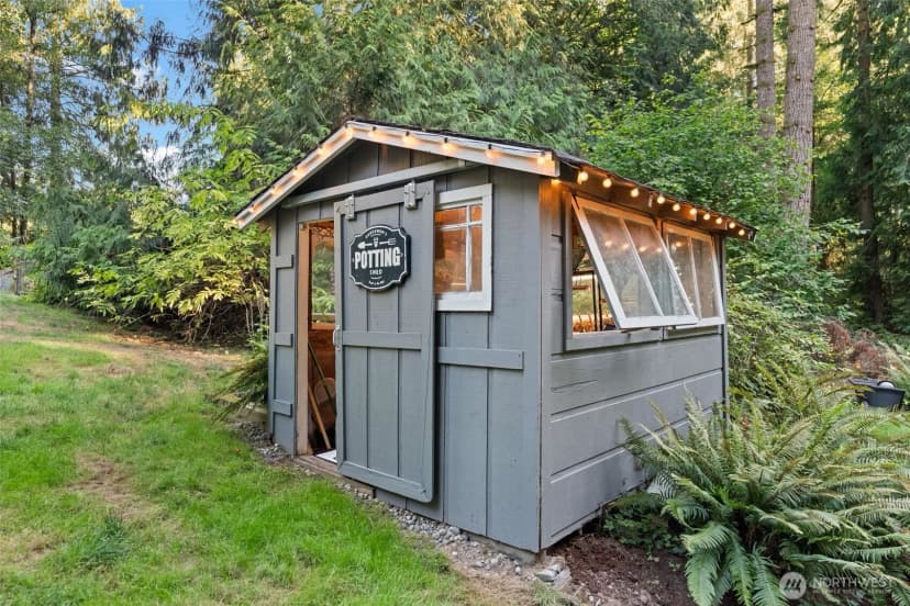 Property photo for 12490 Yellow Brick Road, Olalla photo 33