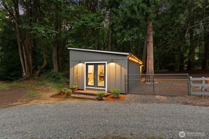 Property photo for 12490 Yellow Brick Road, Olalla photo 34