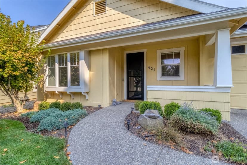 Property photo for 921 Se Larkspur Park, College Place photo 2