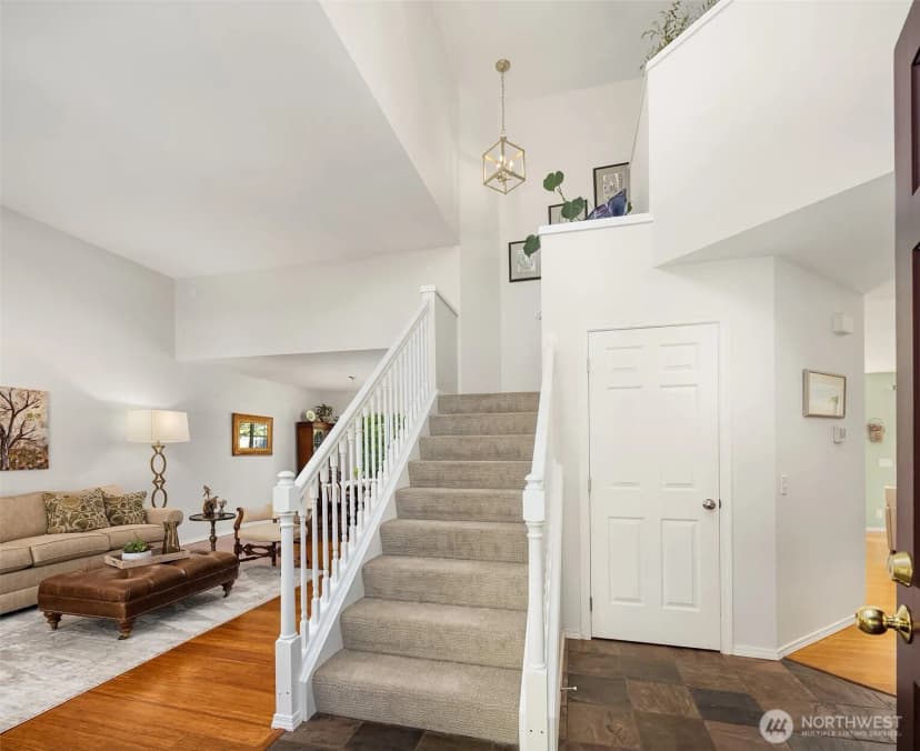Property photo for 13115 Ne 100th Street, Kirkland photo 24