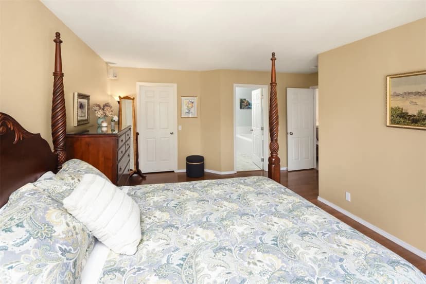 Property photo for 13115 Ne 100th Street, Kirkland photo 26