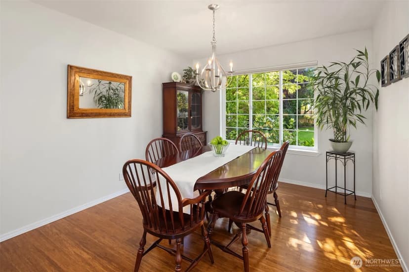 Property photo for 13115 Ne 100th Street, Kirkland photo 6