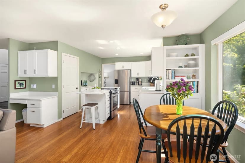 Property photo for 13115 Ne 100th Street, Kirkland photo 17