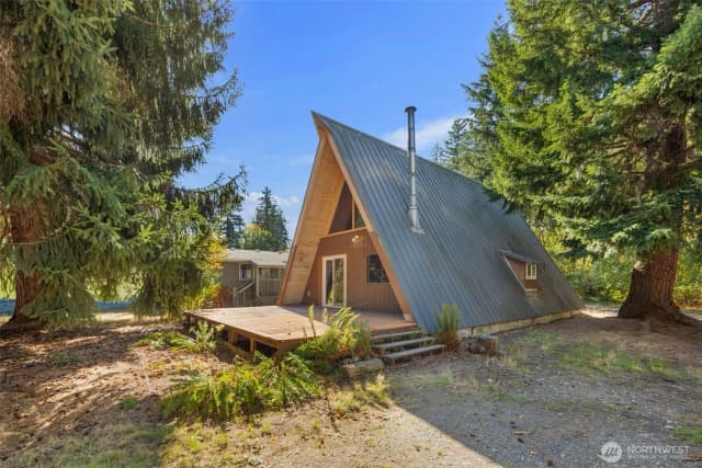 Property photo for 15427 Bald Pate Street Se, Yelm photo 5
