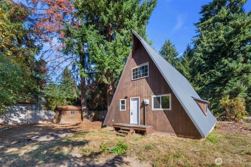 Property photo for 15427 Bald Pate Street Se, Yelm photo 3