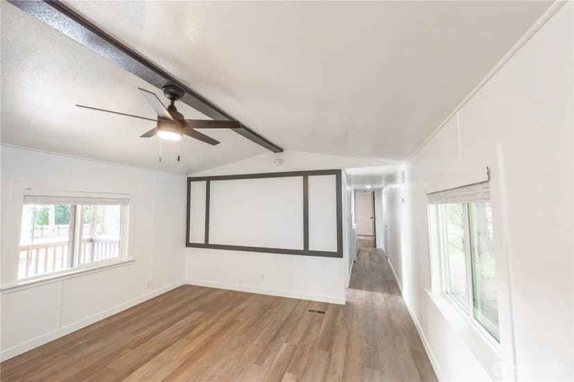 Property photo for 460 E Wood Lane, Shelton photo 2