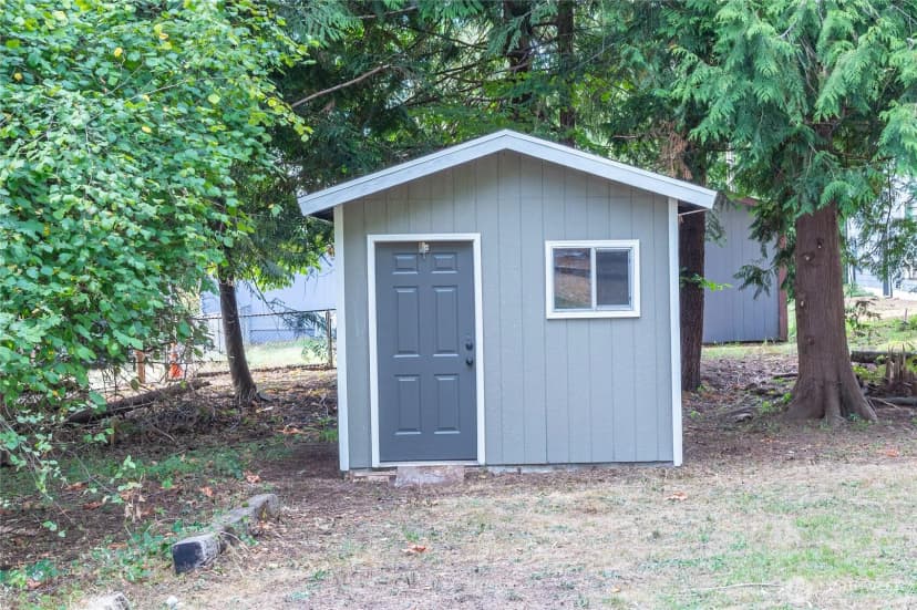 Property photo for 460 E Wood Lane, Shelton photo 13