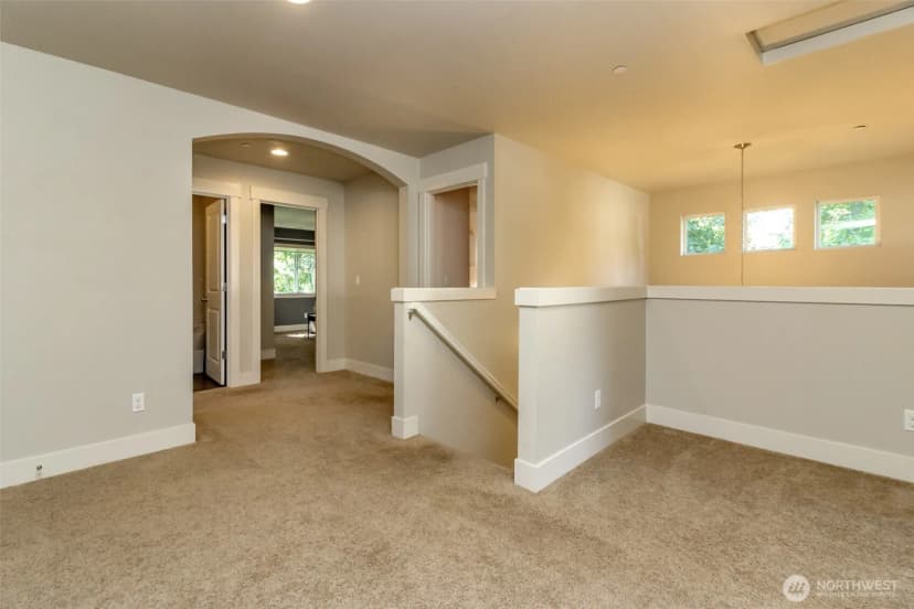 Property photo for 9311 S 216th Place, Kent photo 18