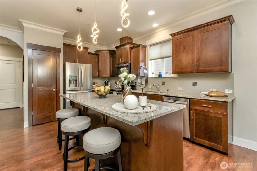 Property photo for 9311 S 216th Place, Kent photo 12