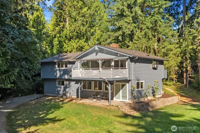 Property photo for 19014 19th Avenue W, Lynnwood photo 2