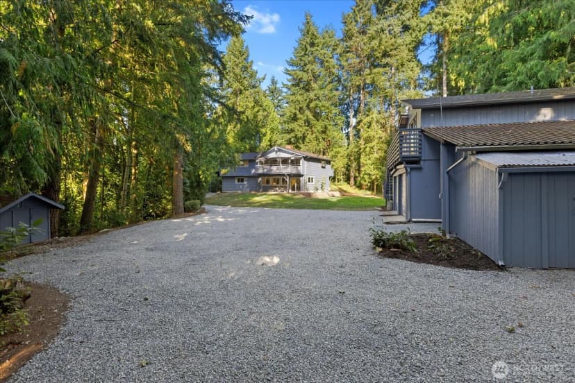 Property photo for 19014 19th Avenue W, Lynnwood photo 32