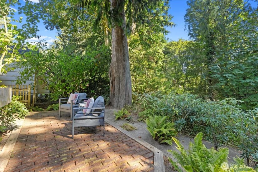 Property photo for 8564 30th Avenue Nw, Seattle photo 35