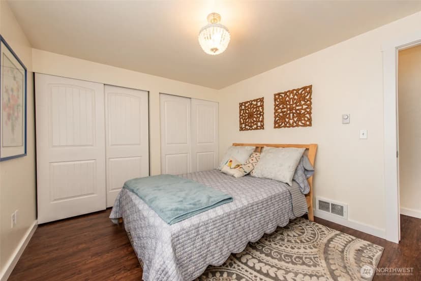 Property photo for 1491 Thomas Street, Port Townsend photo 12