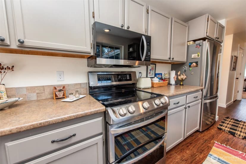 Property photo for 1491 Thomas Street, Port Townsend photo 8