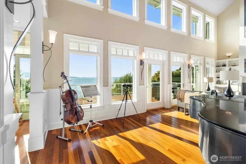 Property photo for 30 Shorewood Drive, Bellingham photo 8