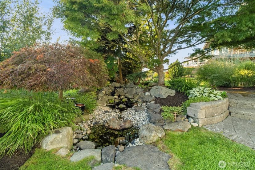 Property photo for 30 Shorewood Drive, Bellingham photo 35