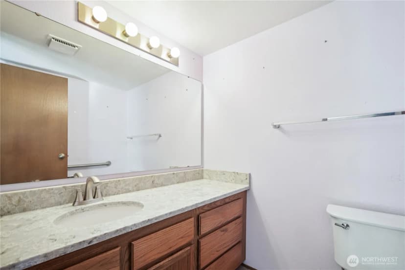 Property photo for 750 Ne Woods Court, Bremerton photo 24
