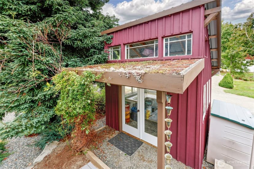 Property photo for 2440 Alaska Avenue E, Port Orchard photo 12