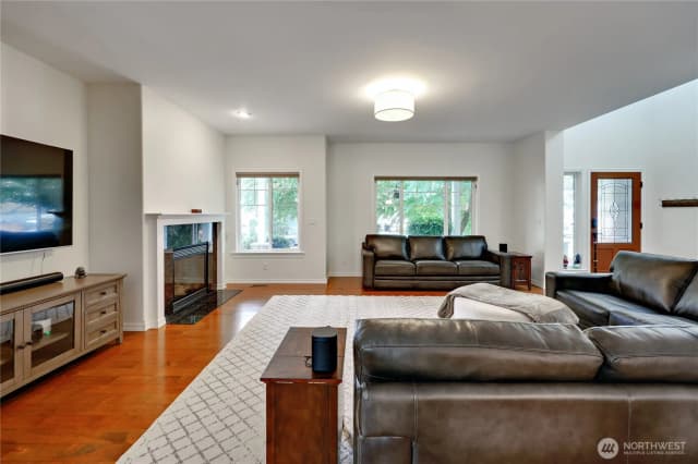 Property photo for 2440 Alaska Avenue E, Port Orchard photo 3