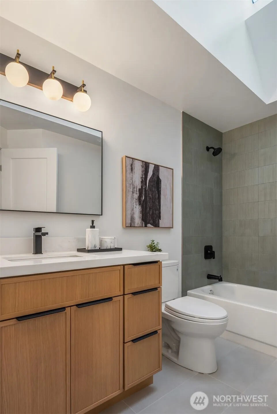 Property photo for 11220 Ne 92nd Street, Kirkland photo 26