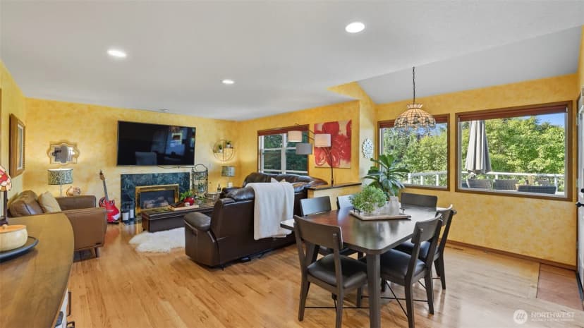 Property photo for 1119 Sw 325th Place, Federal Way photo 17