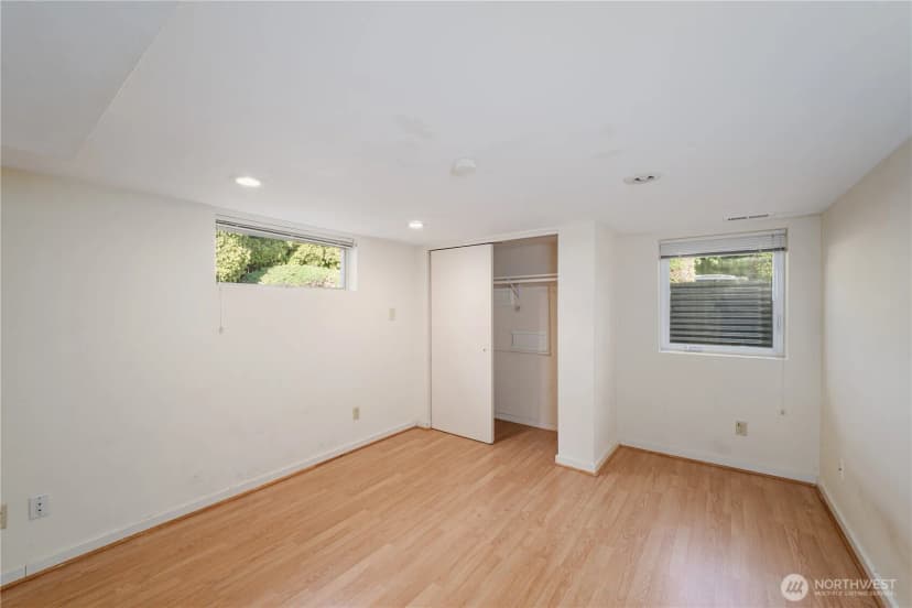 Property photo for 1321 N 82nd Street, Seattle photo 27
