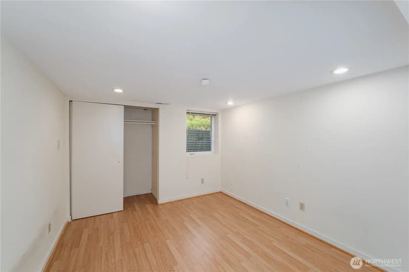Property photo for 1321 N 82nd Street, Seattle photo 28