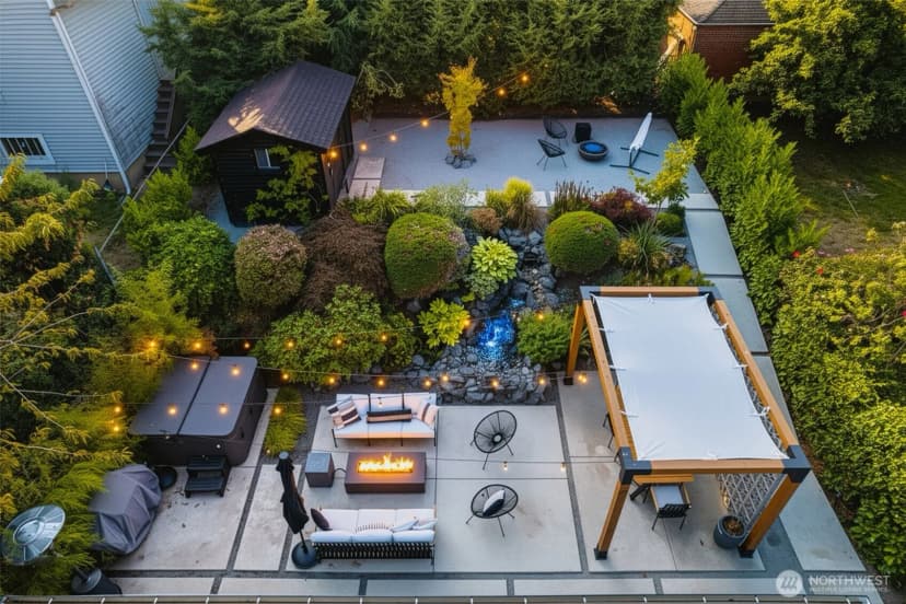 Property photo for 2817 19th Avenue S, Seattle photo 35