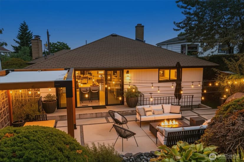 Property photo for 2817 19th Avenue S, Seattle photo 33