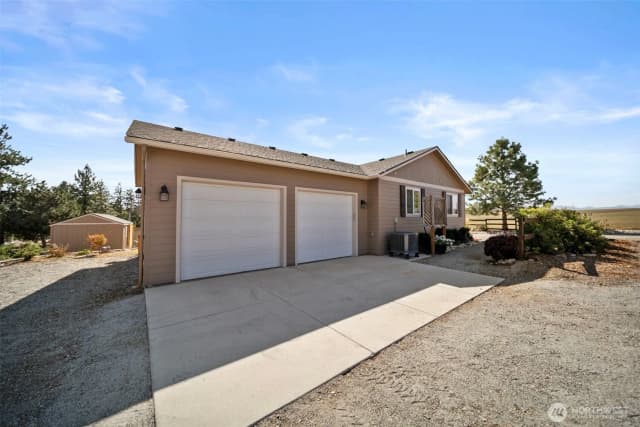 Property photo for 415 N Jackson Street, Waterville photo 3