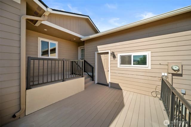Property photo for 415 N Jackson Street, Waterville photo 4