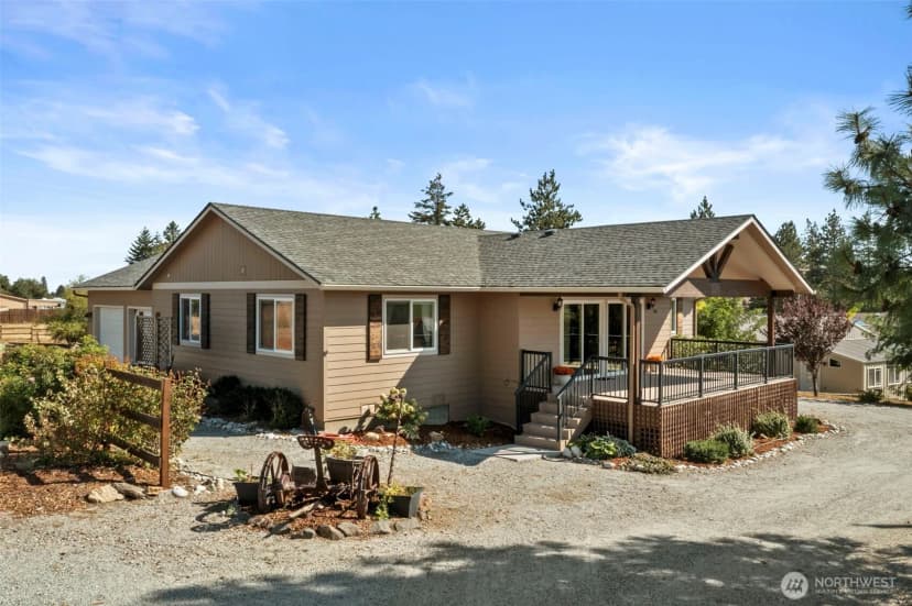 Property photo for 415 N Jackson Street, Waterville
