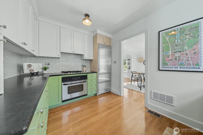 Property photo for 2205 Bigelow Avenue N #5, Seattle photo 16