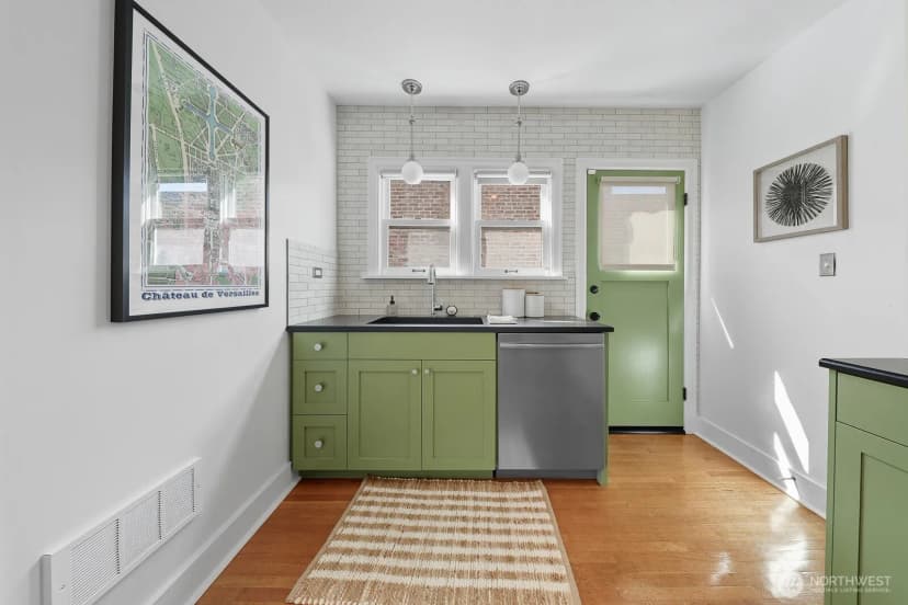 Property photo for 2205 Bigelow Avenue N #5, Seattle photo 14