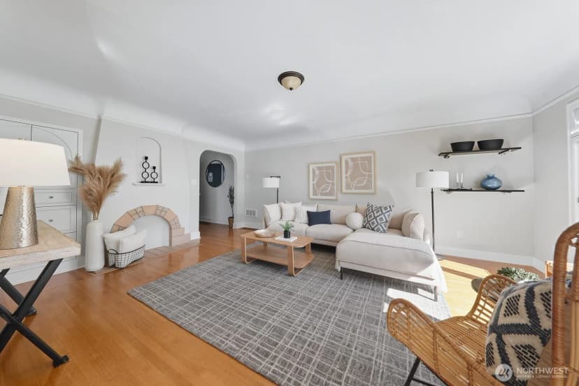 Property photo for 2205 Bigelow Avenue N #5, Seattle photo 6