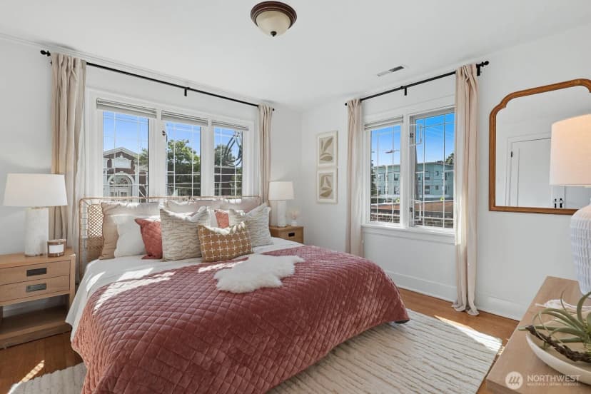 Property photo for 2205 Bigelow Avenue N #5, Seattle photo 17