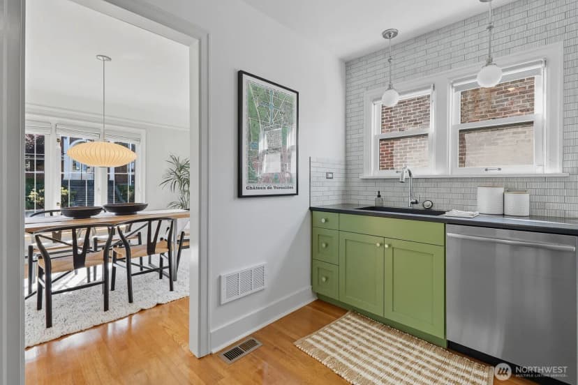 Property photo for 2205 Bigelow Avenue N #5, Seattle photo 15
