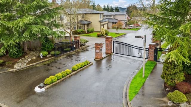 Property photo for 901 N Magnolia, Tacoma photo 2