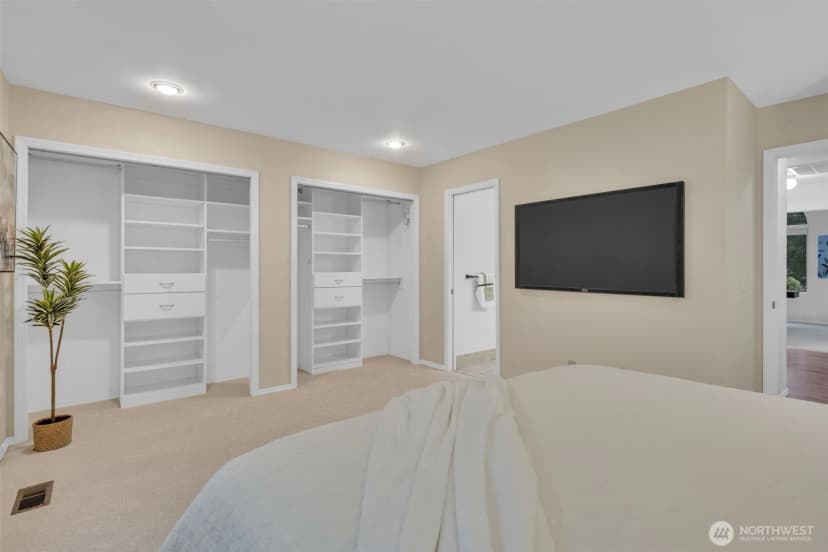 Property photo for 14700 Ne 134th Court, Woodinville photo 12