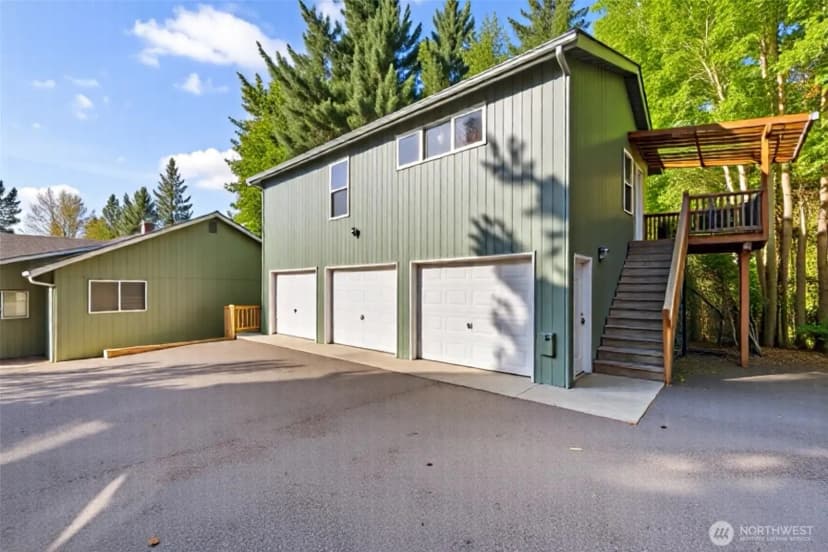 Property photo for 5502 Ne 10th Street, Renton photo 25