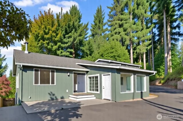 Property photo for 5502 Ne 10th Street, Renton