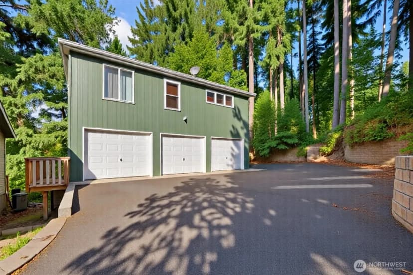Property photo for 5502 Ne 10th Street, Renton photo 18