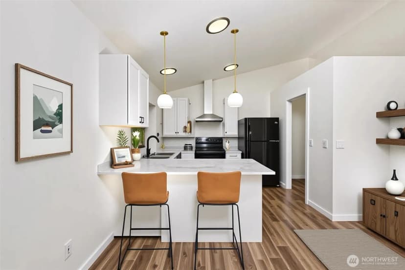 Property photo for 5502 Ne 10th Street, Renton photo 7