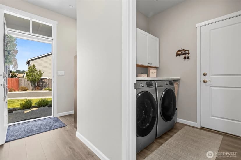 Property photo for 4733 Deadwood Street, Bremerton photo 17